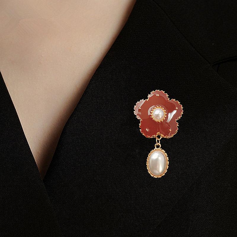 Elegant Baroque Style Cloisonne Pearl Flower Brooch Corsage for Women