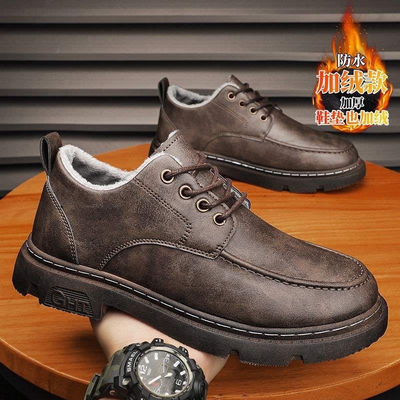 Bomullsskor herr vinter 2025 nya sammet förtjockade varma brittisk stil vardagliga läderskor herr låga business Martin-kängor