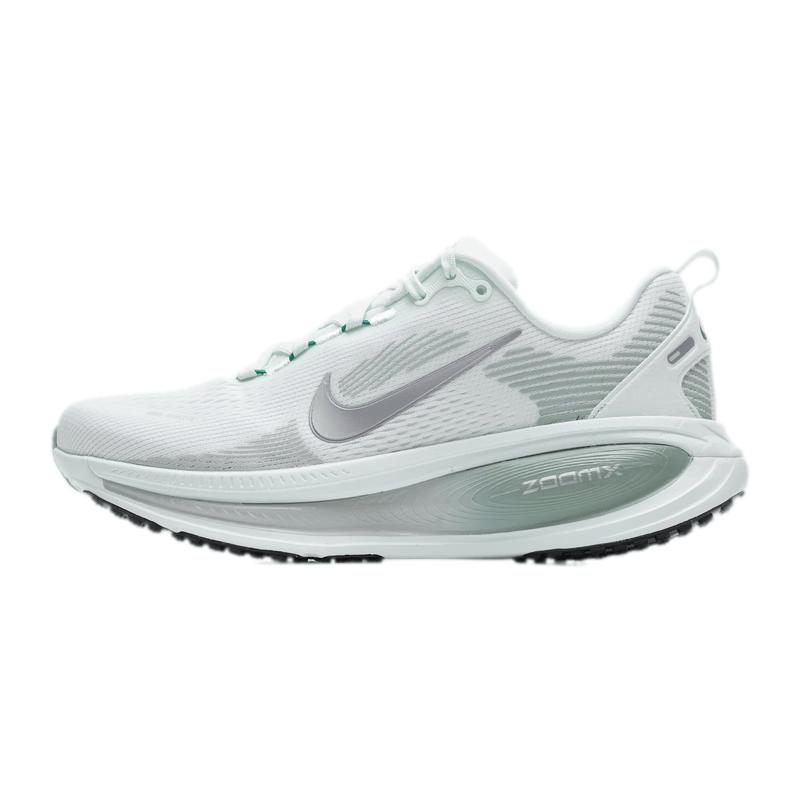 Nike Vomero 18 Women s Running Shoes US 6