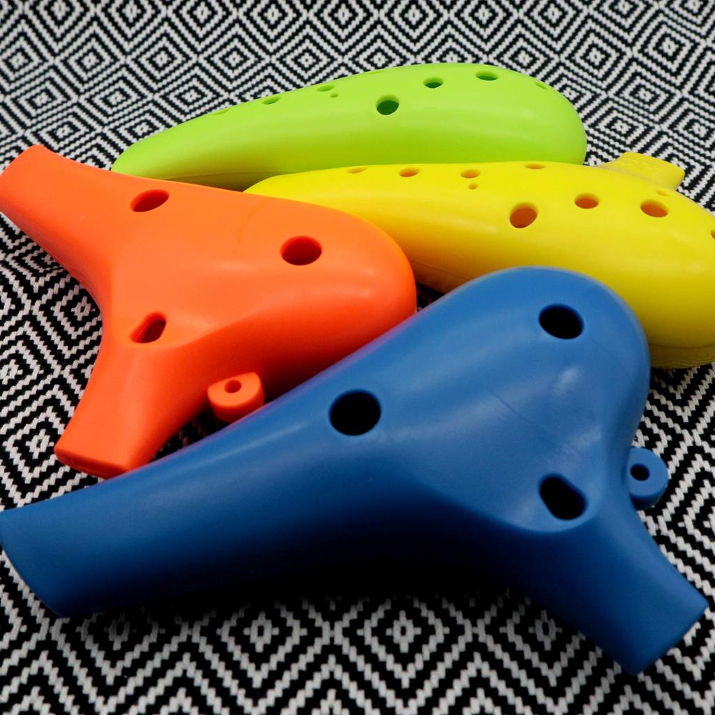 Alto Plastic Ocarina in C Key with Resin Brass Pipe 12-Hole (Blue)