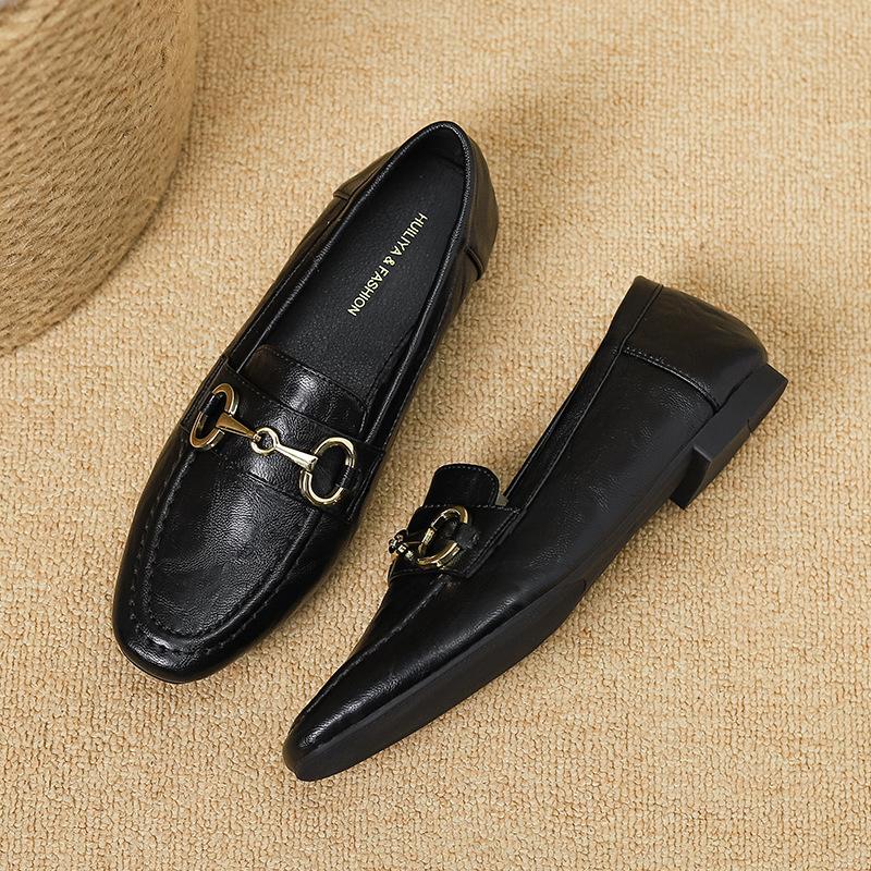 T922-11 Лоферы Huiliya женские 2025 новая весна-осень универсальная обувь черные балетки 35 чёрный 3289₽