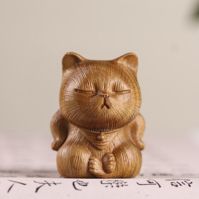 Handmade Wood Carving Cute Little Cat Ornaments Sandalwood Arrogant Cat Figurine Sculpture Wood Decor Desktop Crafts Gifts