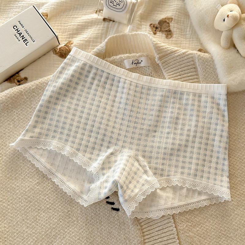 Spring Floral Cotton Women's Antibacterial Low-Rise Underpants with Extended Crotch and Safe Anti-Exposure Design