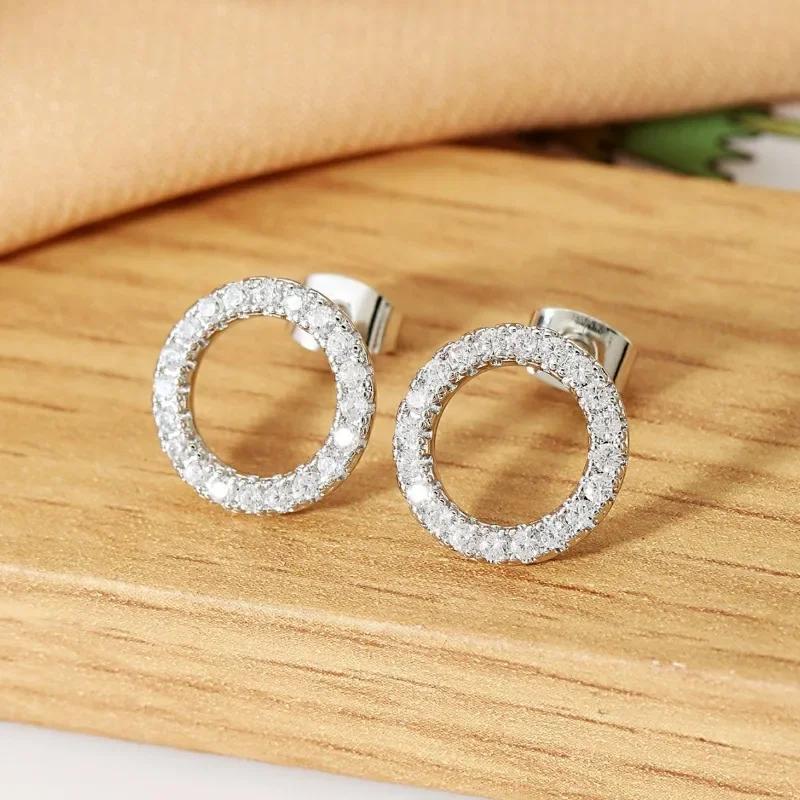 

Серьги-пусеты в корейском стиле, квадратные, из черной смолы с цирконами, для женщин, элегантные, роскошные, геометрические, модные тренды 2024, подарки с цирконами медный