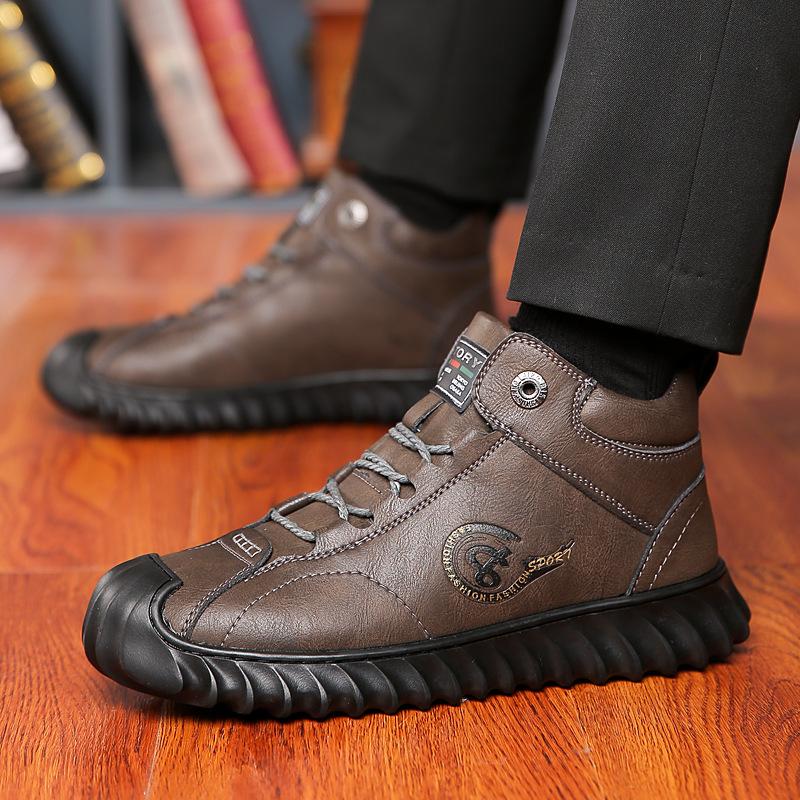 Fashion Winter Snow Boots for Men Cow Leather High Top Warm Cotton Shoes Male Fashion Casual New Designer Round Head Ankle Boots Men