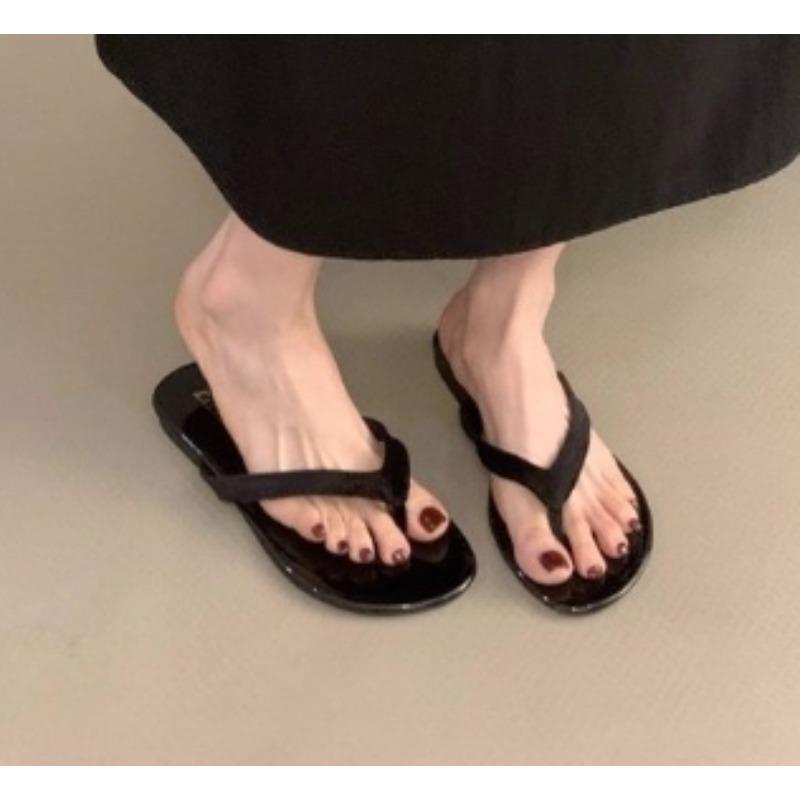 

Мода Новый Стиль Модные с Конфетным Цветом Женские Шлепанцы Вьетнамки Женские Пляжные Противоскользящие Шлепанцы Сандалии Пляжные Тапочки Большой Размер 40 чёрный