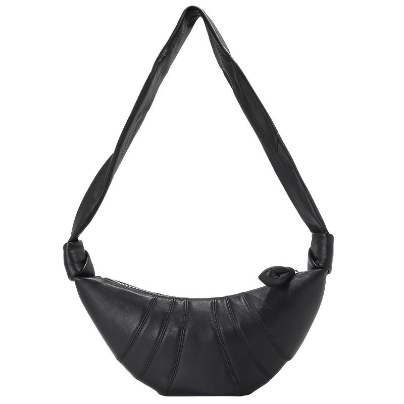 High End, Niche Top Layer, Can Be Sung Bag, Lazy Commuting Style, Cow Horn Bag, Genuine Leather, Shoulder and Crossbody Dumpling Bag