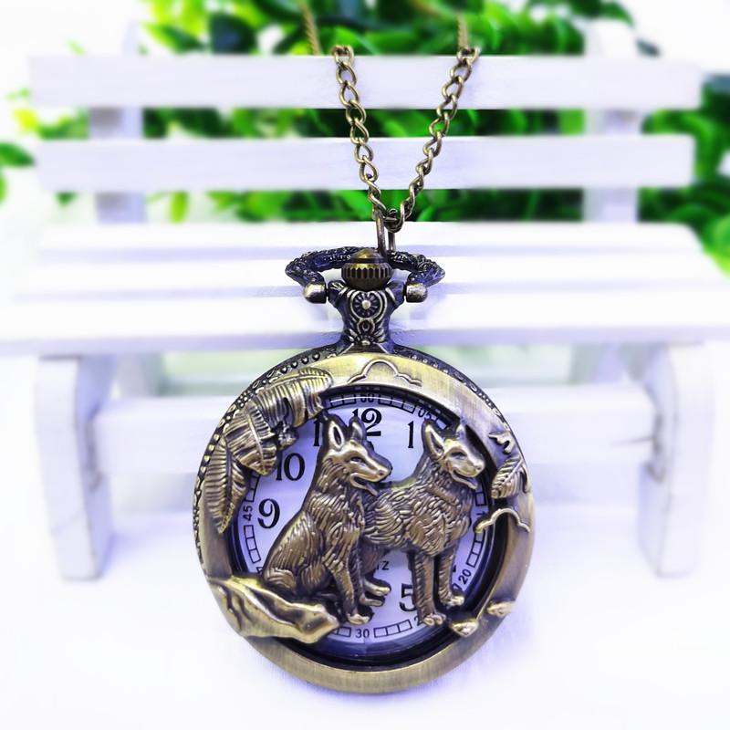 Retro Hollow Zodiac Wall Watch Watch Male Digital Elderly Quartz Watch Zodiac Bronze Pocket Watch