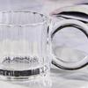 Elegantes Glasbecher-Set für den Morgen