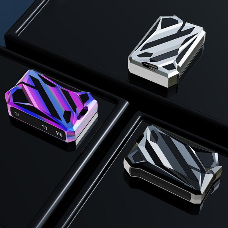 

Lynk & Co 01/05/06 Limited Edition Key Cover for Men & Women