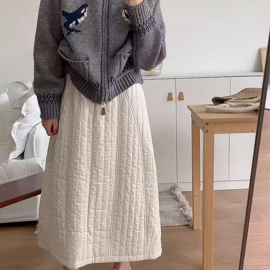 Japanese Style High-Waisted Quilted Skirt - Warm Apricot, Mid-Length, Autumn/Winter 2025
