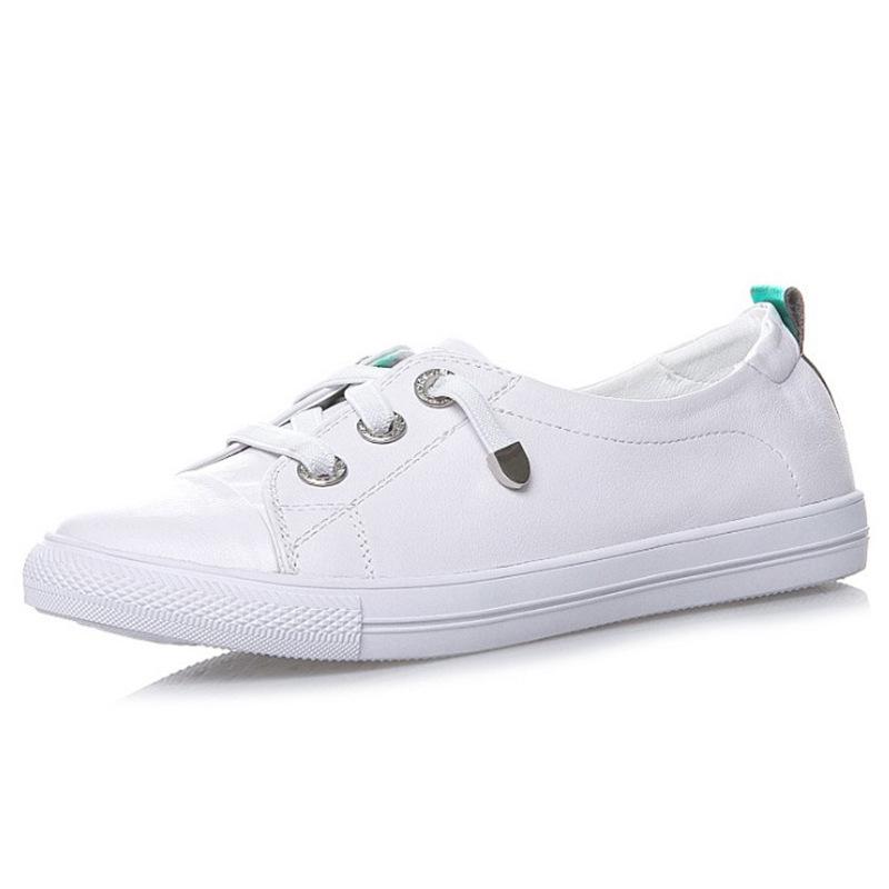 Women's White Genuine Leather Flats - 2023 Korean Style. Versatile, Trendy, Plus Size Casual Shoes for Spring/Summer.