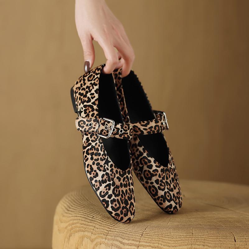Fashion Women Flat Shoes Pumps Leopard Cute Mary Jane Low Heel 1cm Casual Loafers Leather Buckles Moccasins Shoes Woman Casual Shoes
