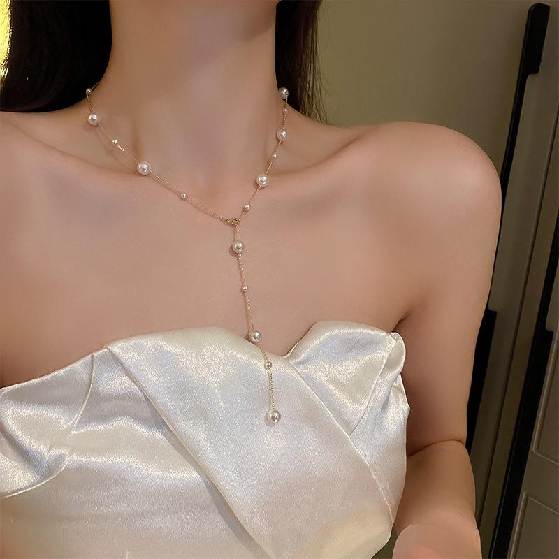 Super fairy long pearl necklace, trendy temperament, court style collarbone chain, exquisite and gentle sweater chain