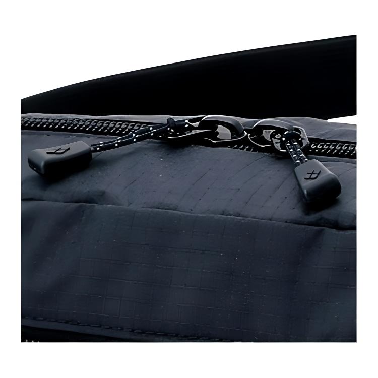 MONTBELL 2.5L Solid Nylon Polyurethane Belt Bag Medium Unisex Couple Black