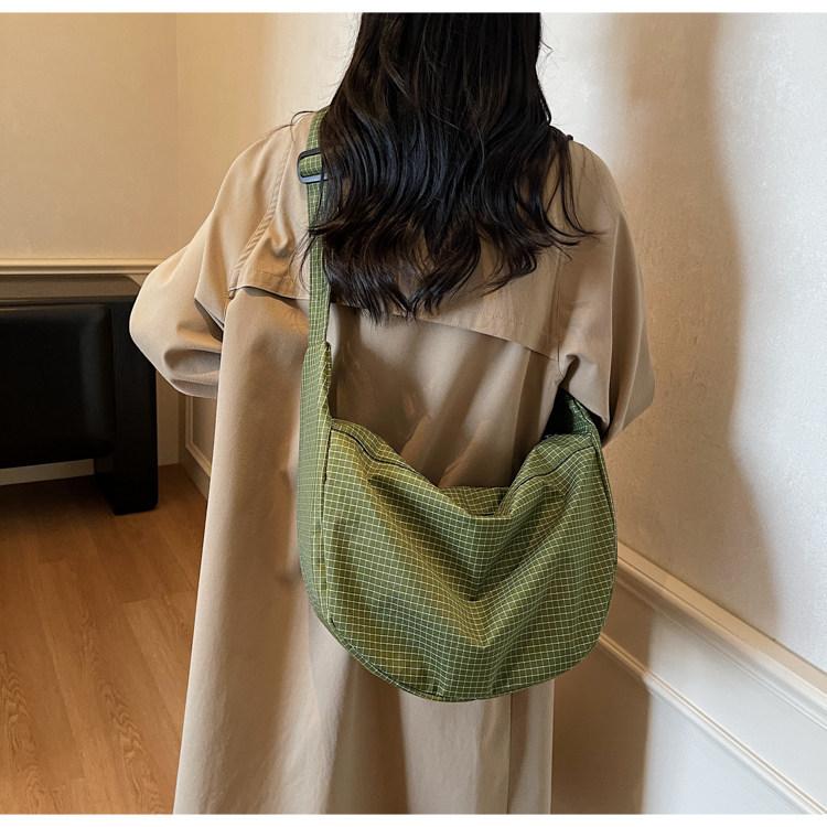Large-capacity Checked Canvas Bag Women Fashionable All-matching Light Commuting Single-shoulder Cross-slung Dumpling