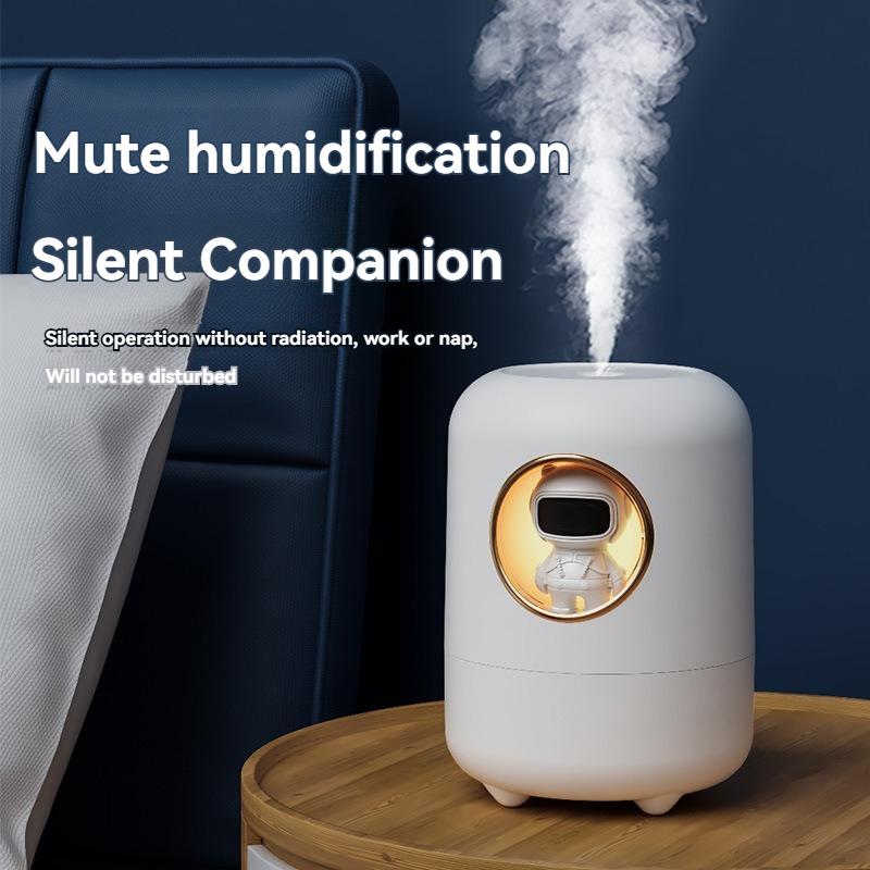 Astronaut Air Humidifier LED Light Mini H2o Spray Mist Humidifier Aroma Essential Oil Diffuser for Home Office