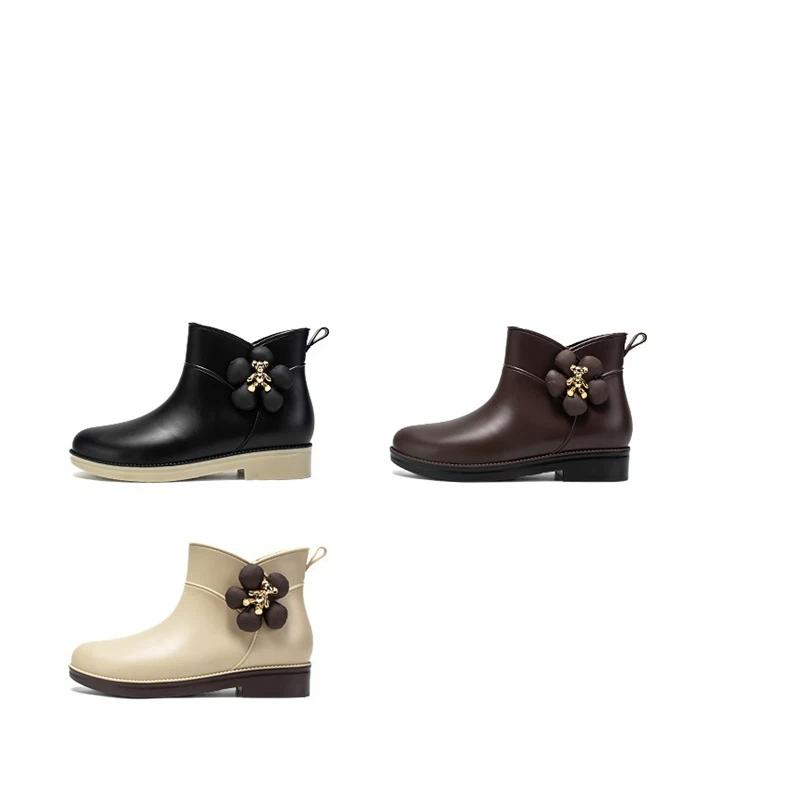 Women's Fashionable Outdoor Anti Slip Short Tube Rain Boots And Water Shoes