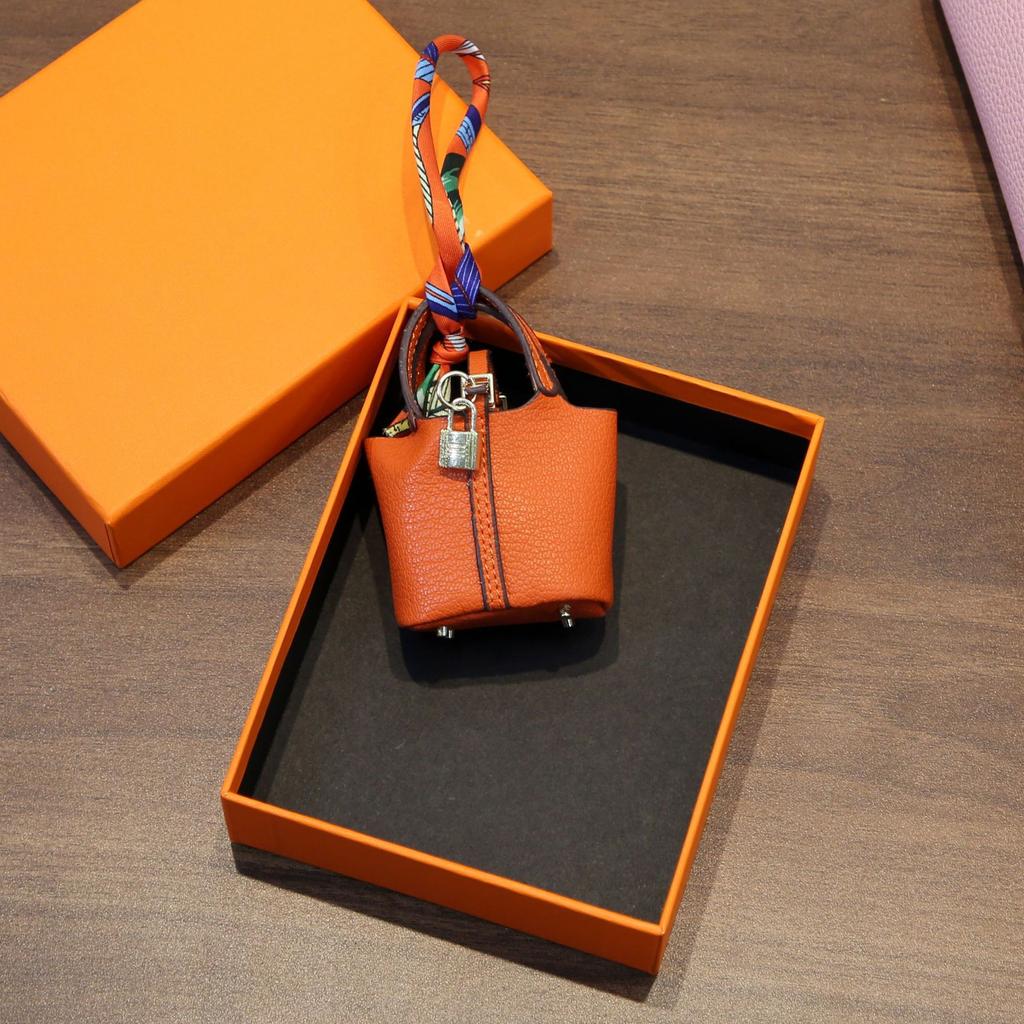 Mini Leather Earphone Case Keychain - Cute Small Headphone Holder Bag Charm , Key Ring Pendant for Handbags Backpacks