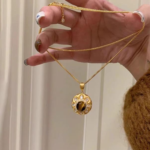 S925 Silver Tigeröga Vintage Filigran Halsband