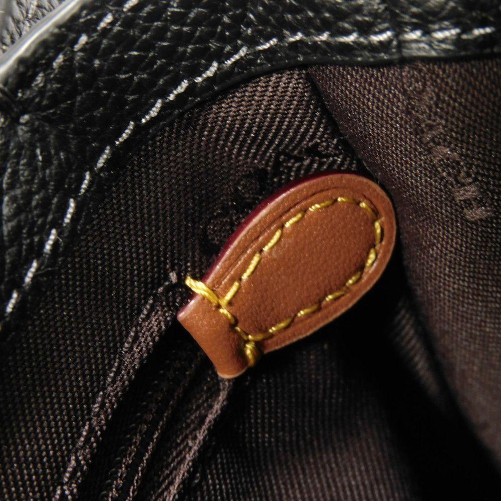 Used Cathy Crossbody 19 CR663 7922 (current model) with C logo and flower chain 3-way shoulder bag. Excellent