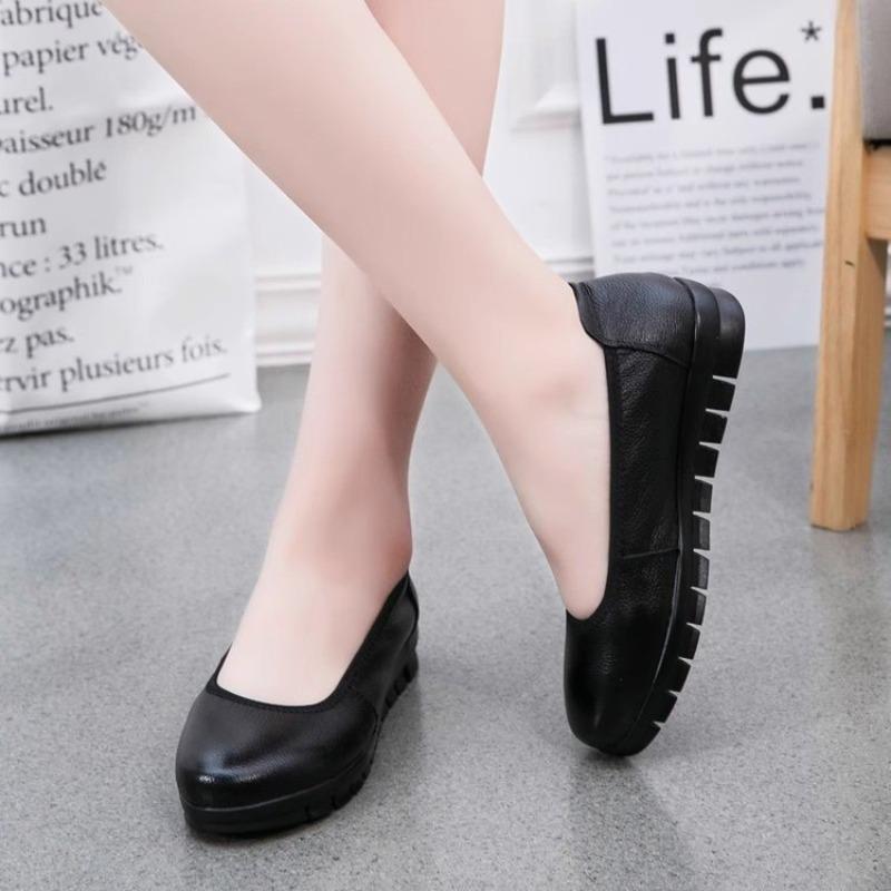 Non-slip work shoes women's hotel autumn flat-bottomed comfortable soft-soled tooling shoes work leather shoes interview flight attendant shoes