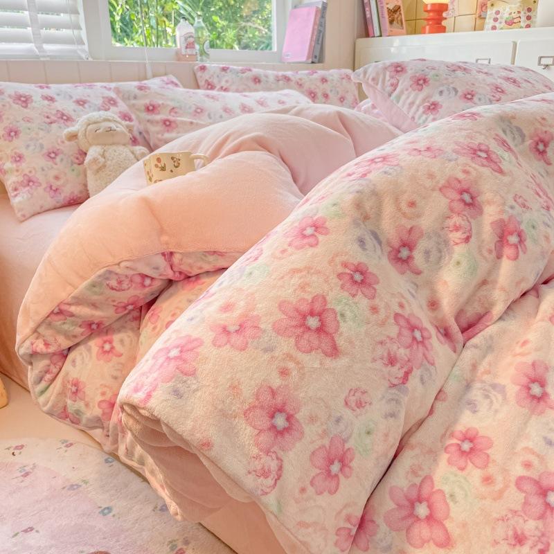 Thickened Milk Fleece Bed Four-Piece Set Warm Student Dormitory Quilt Cover Flannel Three-Piece Set