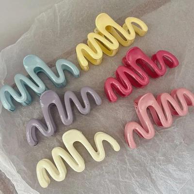 Colorful Jelly Wave Hair Claw Hairpin Girls Fashion Design Korean Sweet Simple Irregular Hair Clip Women's Elegant Headwear