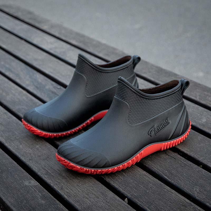 Fashion rain boots lightweight women's rain shoes water shoes women's summer wear adult short tube new thermal rubber shoes non-slip