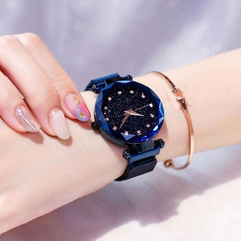 Stainless Steel Magnetic Mesh Belt Women Watch Starry Sky Quartz Watch