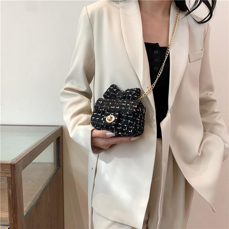 Stylish Casual Spring Knit Small Crossbody Bag With Elegant Chain Strap For Women