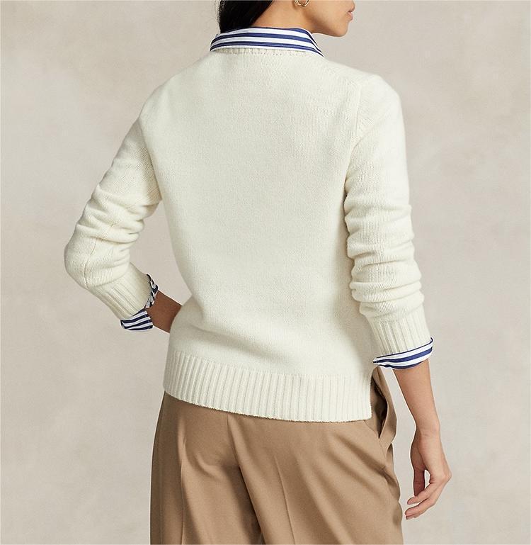 New Autumn/Winter Classic Bear Embroidered Round Neck Sweater - American Style