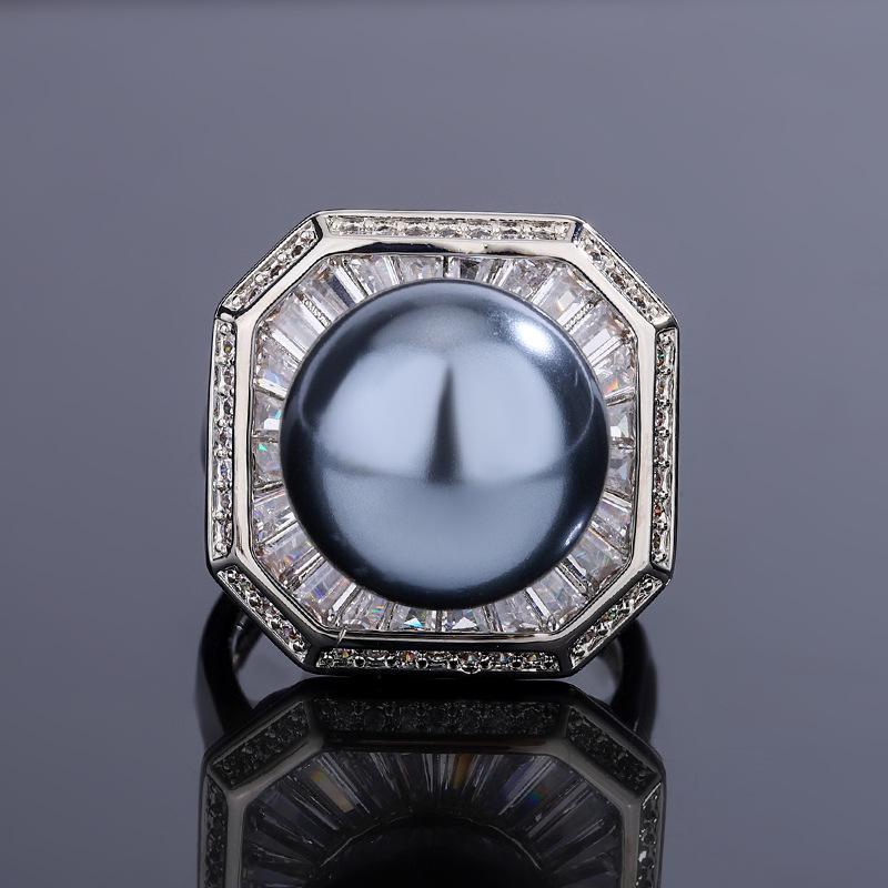 Jewelry Copper Platinum Plated Inlaid Fritillary Pearl Diamond Temperament Square Ring 14Mm