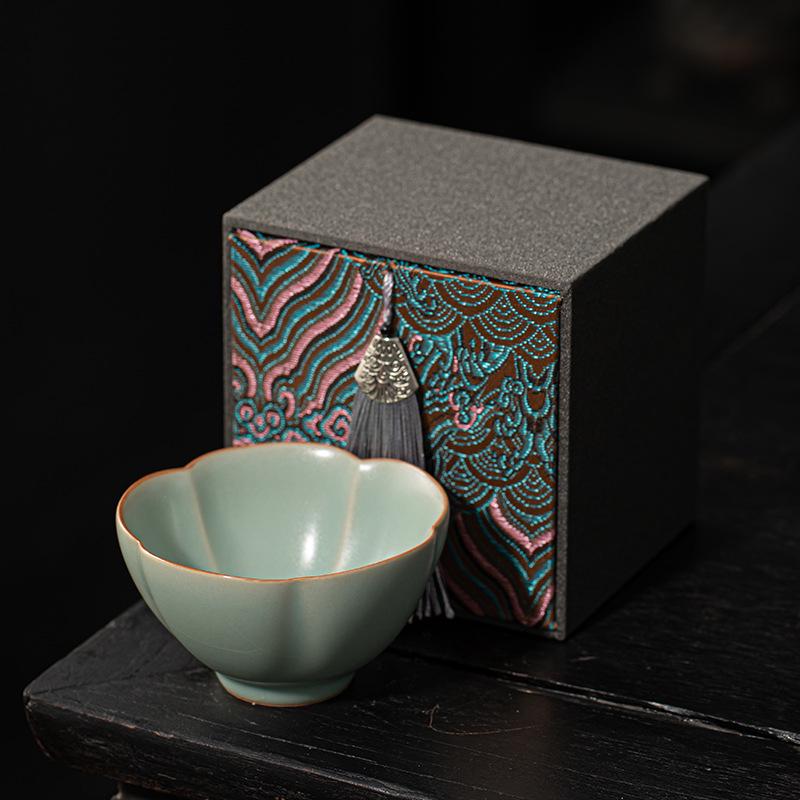 Ru Kiln Sky Blue Crackle Ceramic Tea Cup - Single Tea Tasting Bowl with High-End Gift Packaging