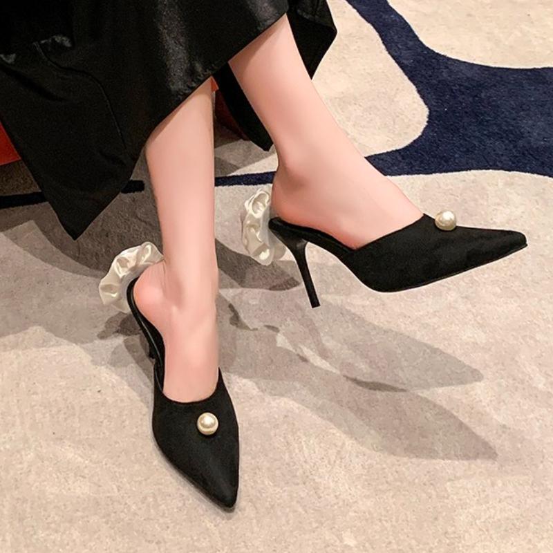 Módní Dámské Banketové Profesionální Vysoké Podpatky 2024 Špičaté Saténové Perlové Jemné Bílé Růžové Sandály Designový Smysl 8CM Baotou Pantofle Nazouváky