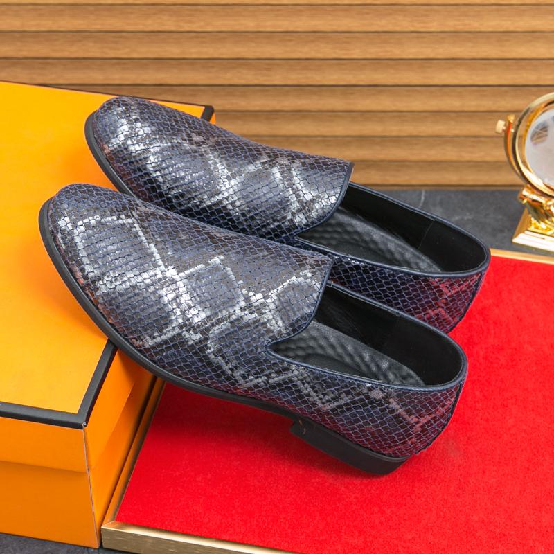 Fashion Leather Shoes Casual Business Shoes for Men Dress Tenis De Hombre Moccasins Mokasin Tenis Caballero Designer