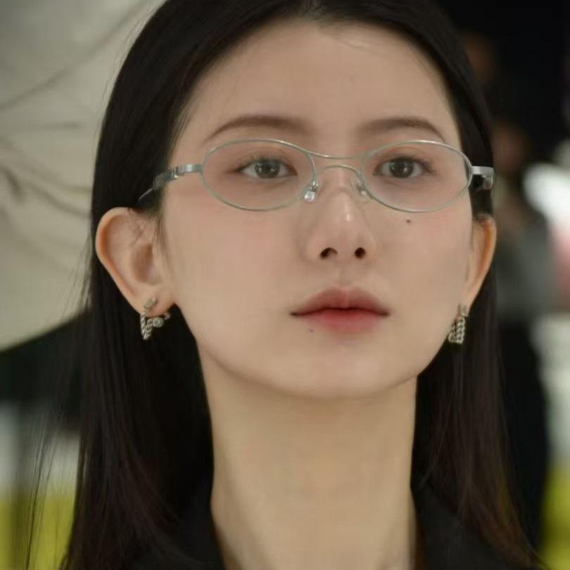 Fashion Stylish Ladies Sunglasses Titanium Material Oval Shape Men Sun Glass Korean Fashion Outdoor Sun Glasses