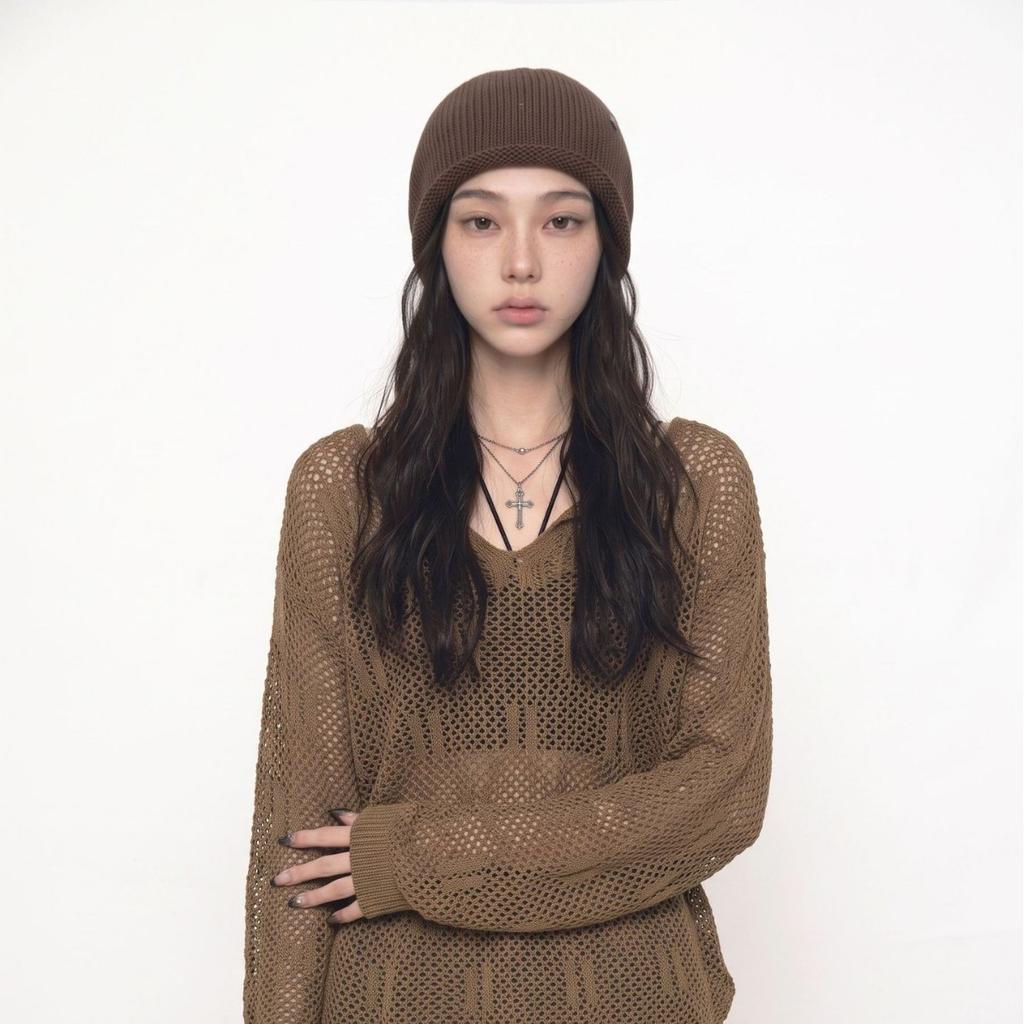 Minimalist style small standard knitted stack hat unisex warm ear protection big head circumference knitted hat showing face small cold hat