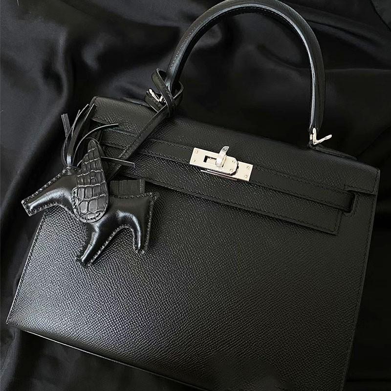 

Ангел Пегас Ручной работы Брелок из овчины - Милое украшение для женской сумочки и брелок для ключей от машины