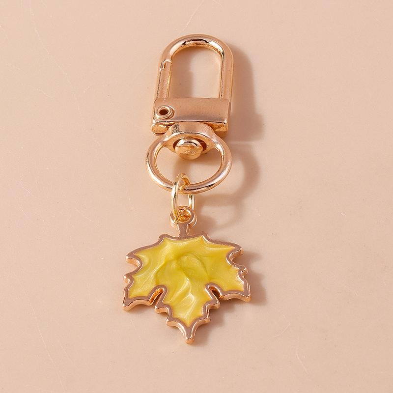 Lovely Candy Color Daisy Flower Keychain for Women Girls Keyring Pendants for Car Keyholder Handbag Decor DIY Jewelry Gifts