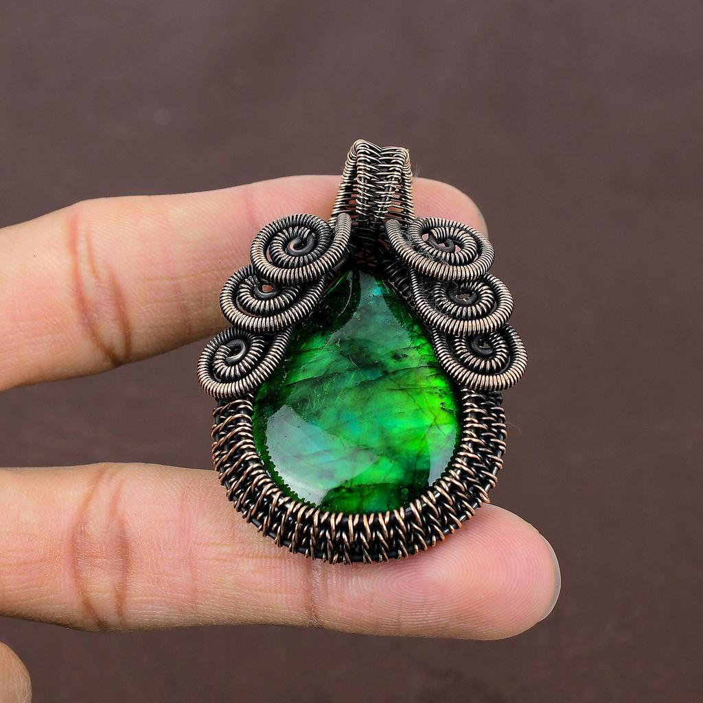 Green Labradorite Handmade Copper Wire Wrap Pendant Jewelry 2.28" W0j58