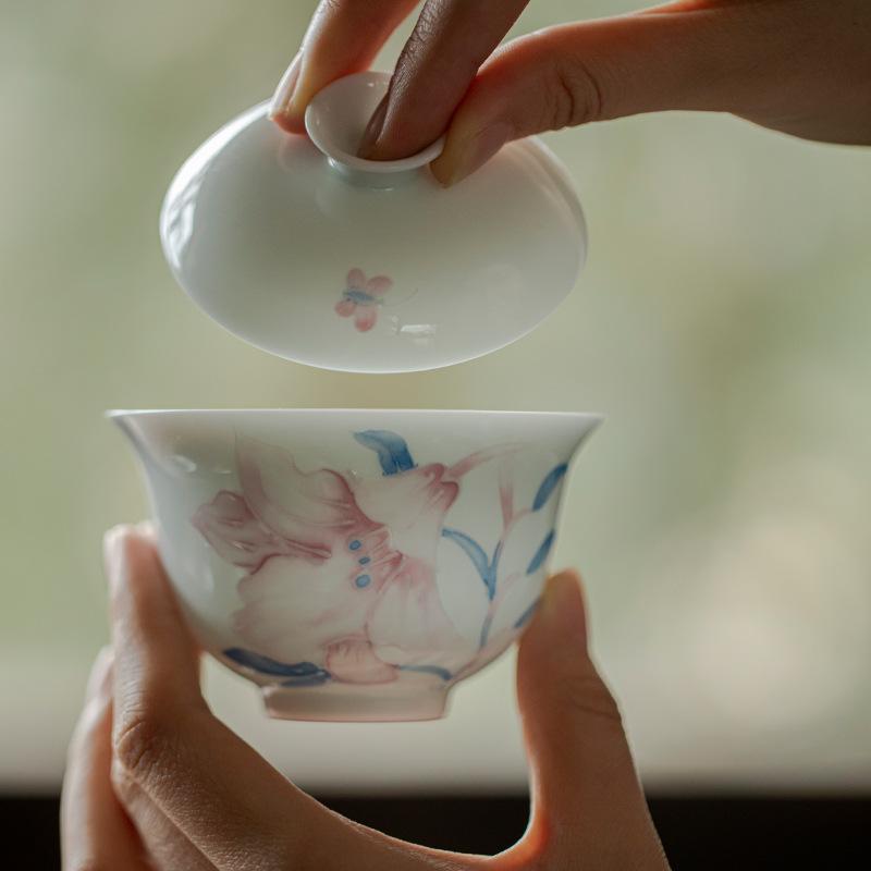 Japanese Style Hand-painted Lily Gaiwan Handmade White Porcelain Tea Bowl Tea Cup Kung Fu Tea Set