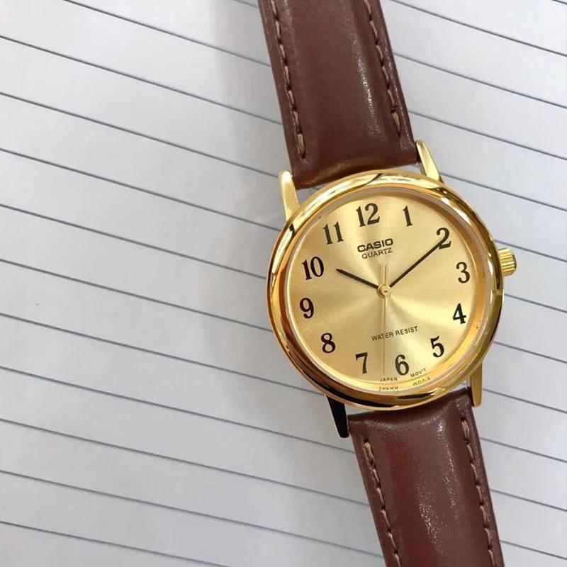 Casio STANDARD series, simple, fashionable, business and casual, classic pointer, digital scale, waterproof, quartz movement, leather MTP-1095Q-9B1
