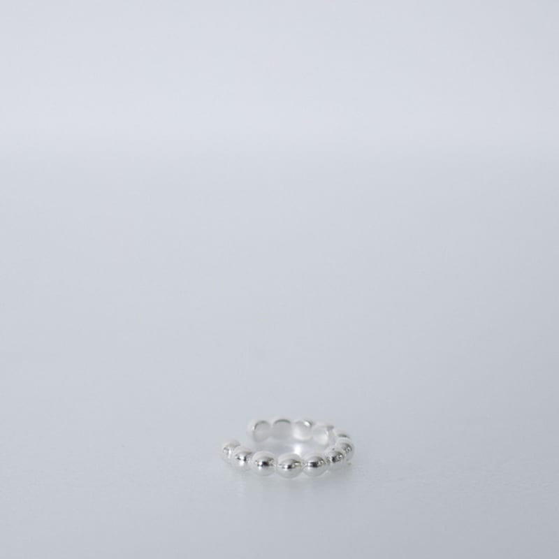 MERITY Drop by Drop Ear Cuff