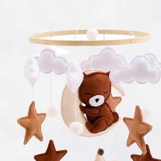 Baby Krybbe uro Sovende Bjørn Skyer Stjerner Barneromsdekor Håndlaget Filt Hengende Sengemobil for Gutter Jenter