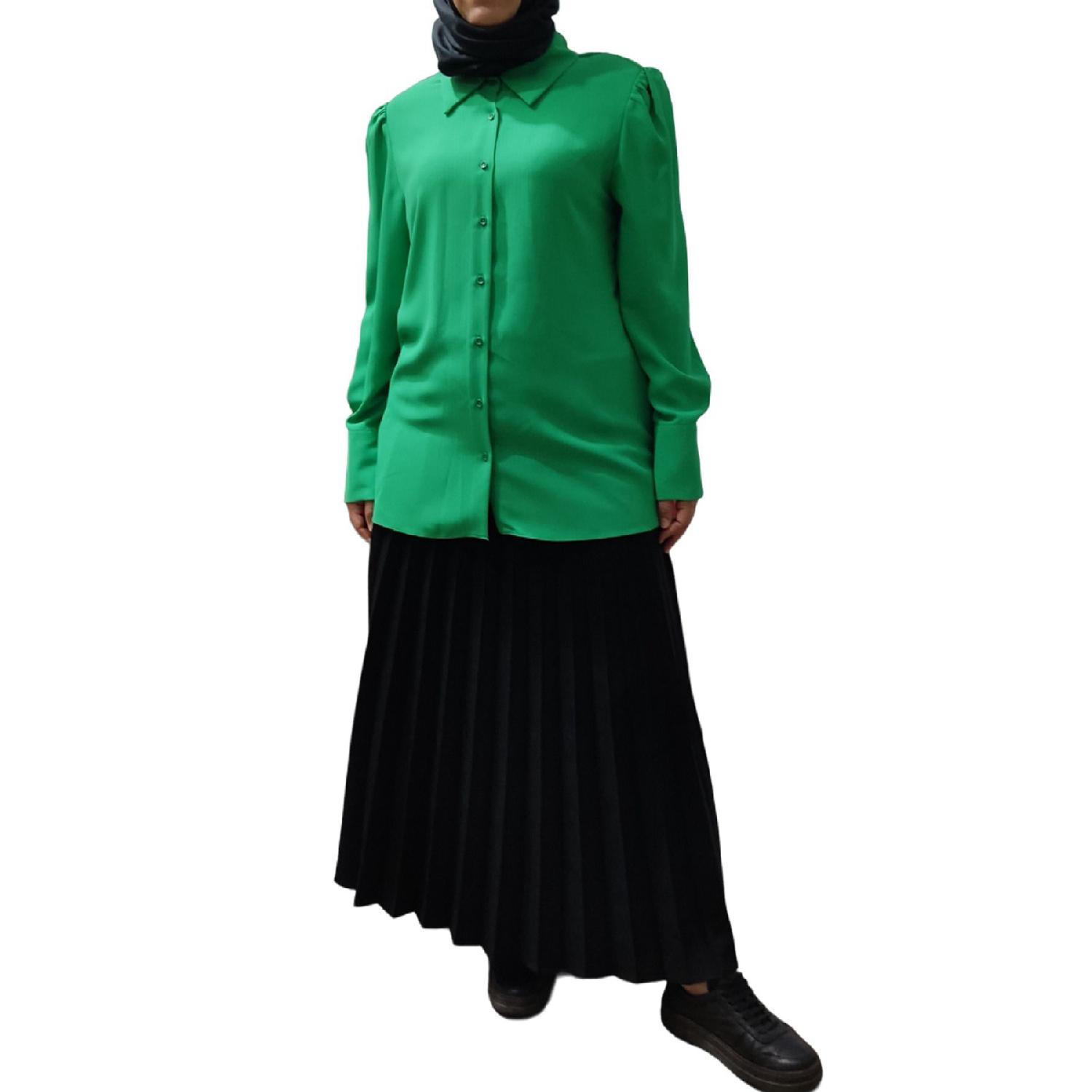

Women s Benetton Green Padded Classic Shirt 42 экрю