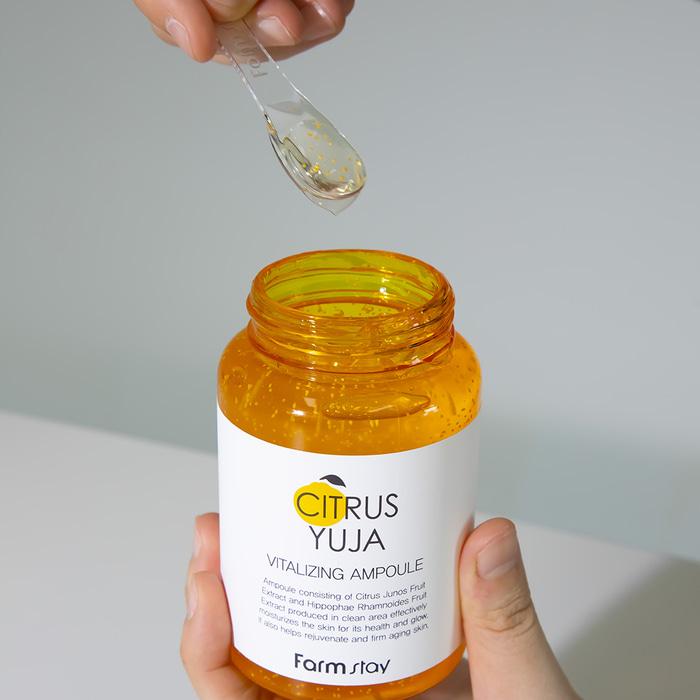 FARM STAY Citrus Yuja Vitalixing Ampoule 250ml + RANDOM GIFT