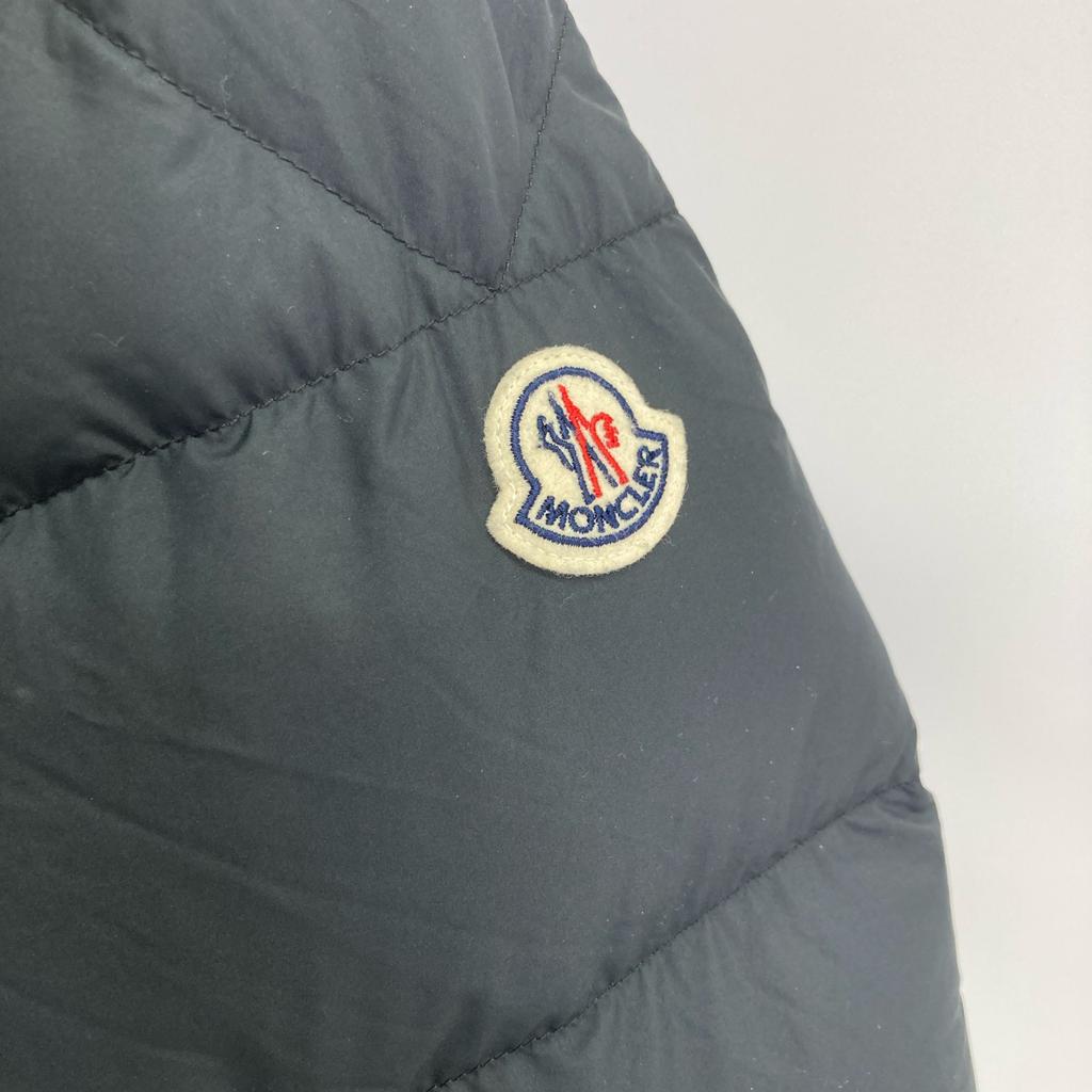 MONCLER 22 year old CARDERE down jacket Jacket 3 blackUsed