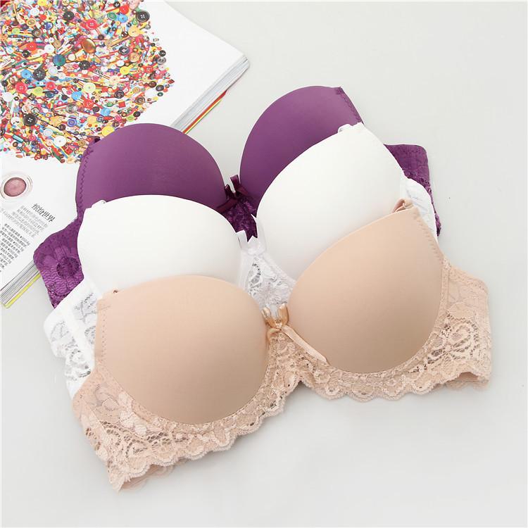 Reggiseno in Pizzo Lucido Giapponese: Sexy, Sottile, Coppa AB per l'Estate