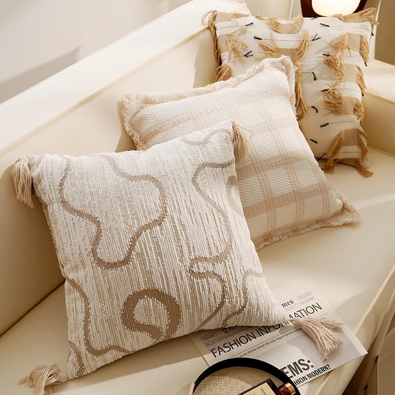 Bohemian Throw Pillow with Insert Retro French Luxury Cushion for Living Room Sofa, Bed and Bay Window,Brown Throw Pillow